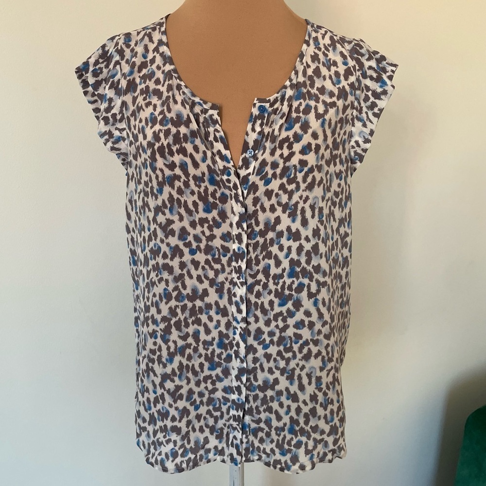 Joie IVA Leopard Print Marine Multi Silk Button Down Cap Sleeves Blouse NWT XS